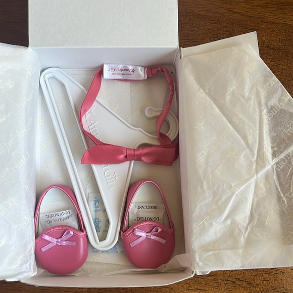 American Girl - Kit’s Striped Nightie 2005 - Picture 5 of 8